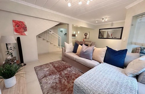 Greater Johannesburg Metropolitan Area Apartment | Sammy's Nest