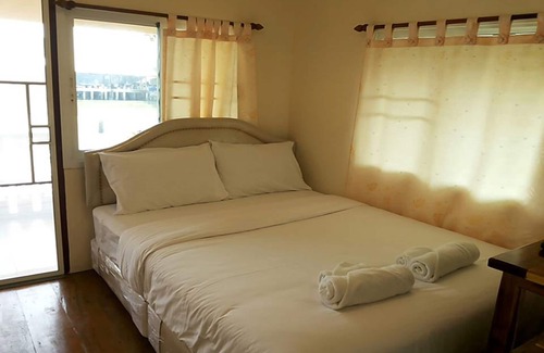 Bang Tabun Ok Hotel | Sampaongern Homestay