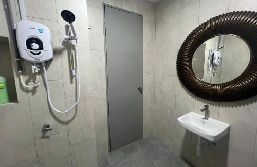 Kajang House | Sampoisgt Villa Homestay - Near Bangi Avenue, BACC, UKM, GMI, EVO, Bangi Gateway, KIPMall
