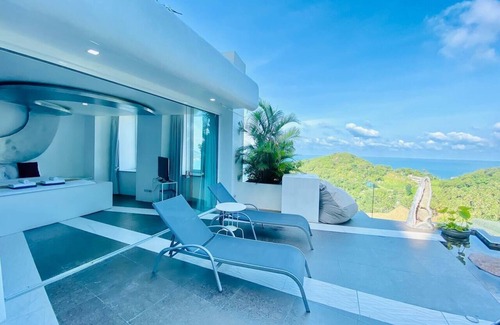 Lamai Villa | SAMUI SKYPOOL - great view over Chaweng Bai away from the noise with a breeze