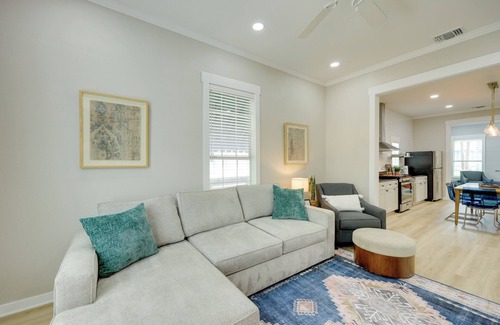 Southtown Cottage | San Antonio Home 2 Mi to Dtwn, Swim Spa!