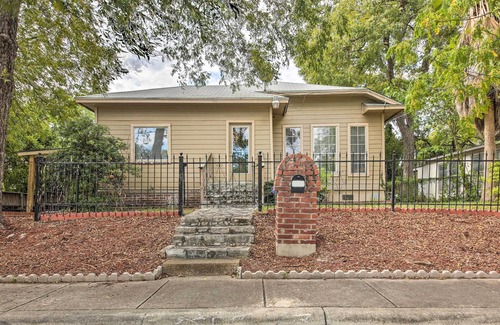 Mahncke Park House | San Antonio Home w/ Patio - 3 Mi to River Walk!