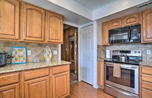 West San Antonio House | San Antonio Home w/Pool, Near Lackland AFB!
