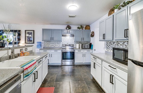 West San Antonio House | San Antonio House w/Pool ~ 9 Mi to Lackland AFB!