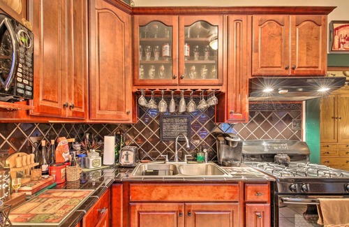 Tobin Hill Villa | San Antonio Rental w/Courtyard: Walk to Riverwalk