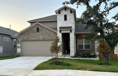Stone Oak House | San Antonio Serenade