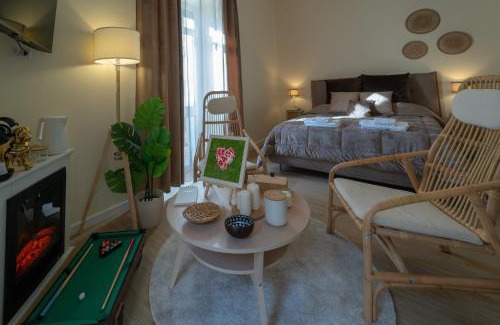 Centro Storico Bed & Breakfast | San Carlo Apartments B&B Caserta
