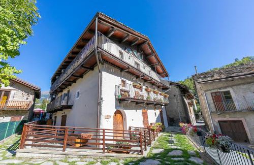 San Marco Apartment | San Marco Lodge Apt Mountain Retreat - Happy Rentals