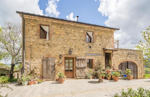 Castelnuovo di Val di Cecina House | San Paolo Farm, Wifi, Pool, Val Di Cecina