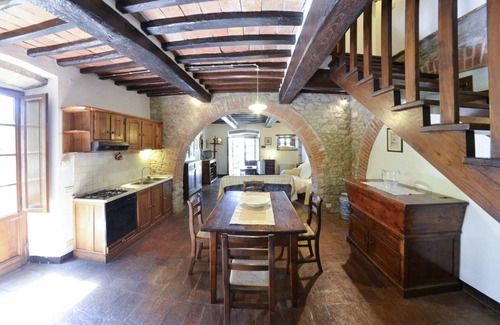 Sodo Apartment | San Pietro - Ciclamino