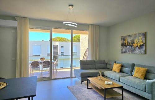 Ishem Apartment | San Pietro Holiday Apartment - 288