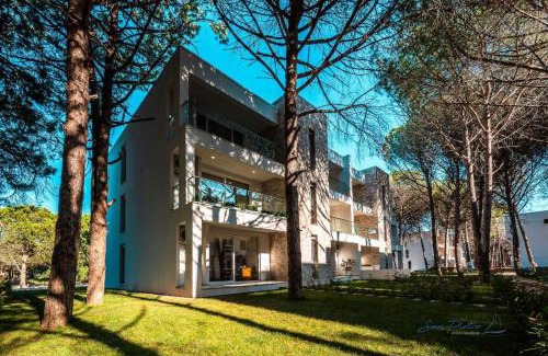 Ishem Apartment | San Pietro premium apartment