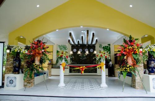 San Remigio Hotel | San Remigio Beach Club