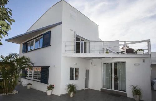Nerja City Centre Apartment | San Salvador apartamento