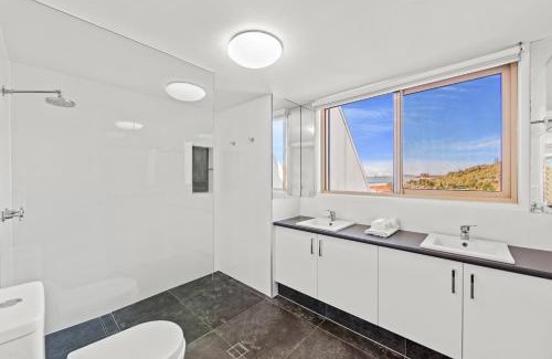 Currumbin Resort | Sanctuary Beach Resort