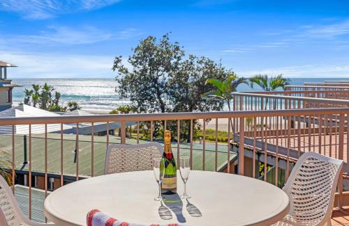 Currumbin Resort | Sanctuary Beach Resort