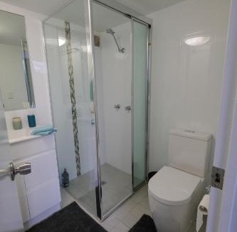 Currumbin Apartment | Sanctuary Beach Retreat
