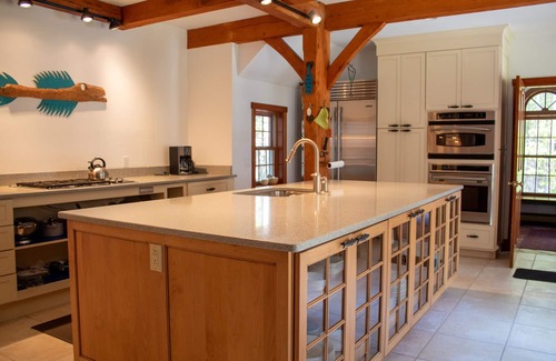Harpswell House | Sanctuary - The perfect waterfront setting for your summer vacation