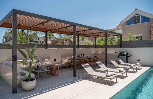 Daratsos Villa | Sancy Luxury Villa I 400m beach, "Heated" pool & Gym