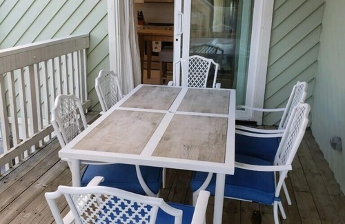 Pensacola Beach Condo | Sand and Sun! Family Friendly 2 bedroom, 2.5 bath condo at Boardwalk C-9