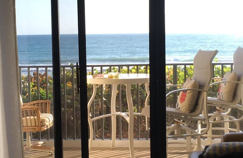Hutchinson Island South Condo | Sand Dollar Shores Jensen Beach/Relax as you listen to the waves!