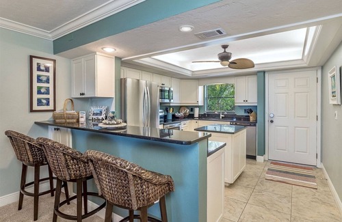 Sanibel House | Sand Pointe 212 - Gulf view vacation rental condominium