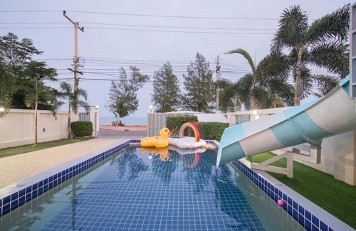Pak Nam Pran House | Sand Stay Pool Villa Pranburi บ้านพักปราณบุรี พูลวิลล่าปราณบุรี ติดทะเล