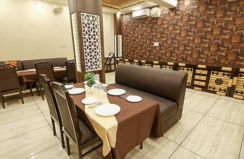 Meerut Hotel | Sandalwood