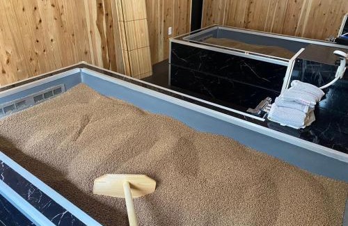 Oshima Hotel | SANDBoX