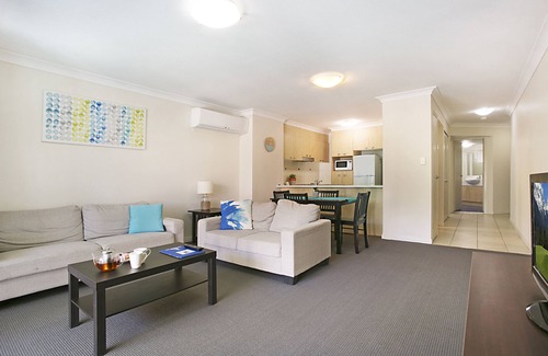 Labrador Apartment | Sandcastles on the Broadwater