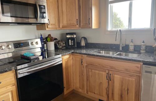 Torrey House | Sandcreek Cottage/Fabulous Views on Five Acres