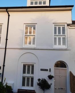 Chysauster House | Sanderling - Grade 2 Listed Georgian Townhouse by the sea