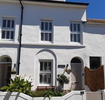 Chysauster House | Sanderling - Grade 2 Listed Georgian Townhouse by the sea