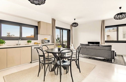 Agios Athanasios Apartment | Sanders Only - Delightful 2-Bdr Apt with Balcony