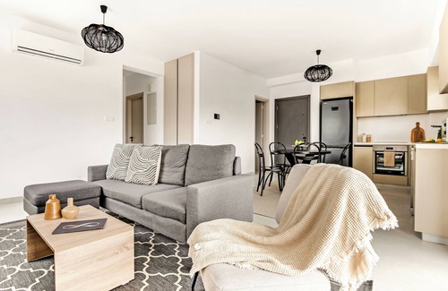 Agios Athanasios Apartment | Sanders Only - Delightful 2-Bdr Apt with Balcony