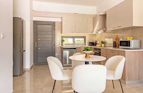 Agios Tychon Apartment | Sanders River Plaza Limassol Apartment