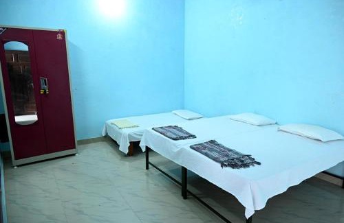 Faizabad House | Sandhya Guest House