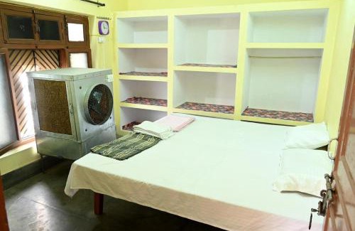 Faizabad House | Sandhya Guest House