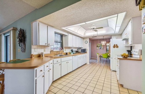 Fruitville House | Sandill Creek - Home in Sarasota Near Public Park