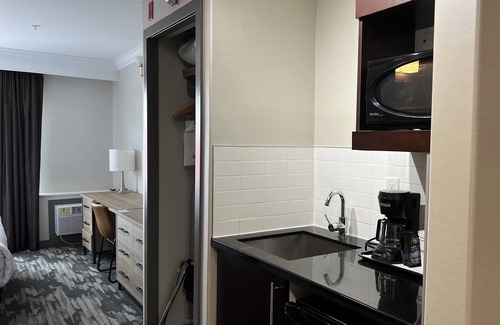 Red Deer Hotel | Sandman Hotel Red Deer