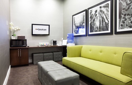 Williams Lake Hotel | Sandman Hotel & Suites Williams Lake
