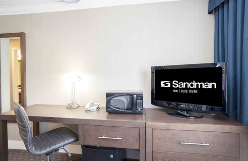 Blue River Hotel | Sandman Inn Blue River