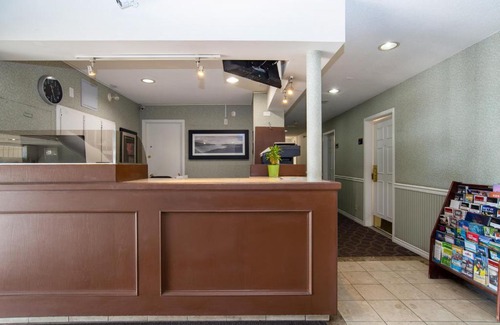 City Centre Hotel | Sandman Inn Kamloops