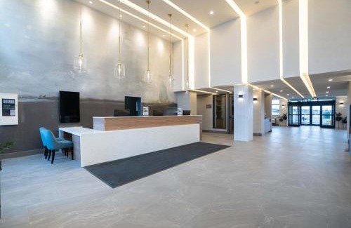 Dartmouth Hotel | Sandman Signature Dartmouth Hotel & Suites