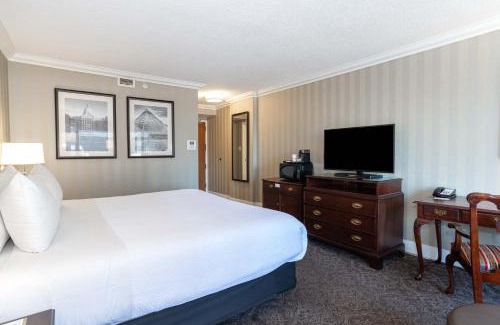 Downtown Edmonton Hotel | Sandman Signature Edmonton Downtown Hotel