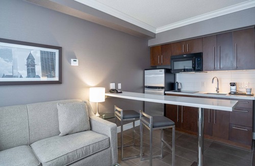 Northeast Mississauga Hotel | Sandman Signature Mississauga Hotel