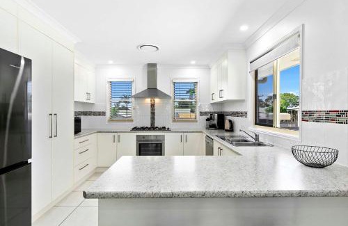 Traviston House | Sandpiper