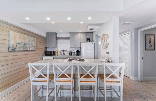 Jacksonville Beach House | Sandpiper Oceanfront 4B