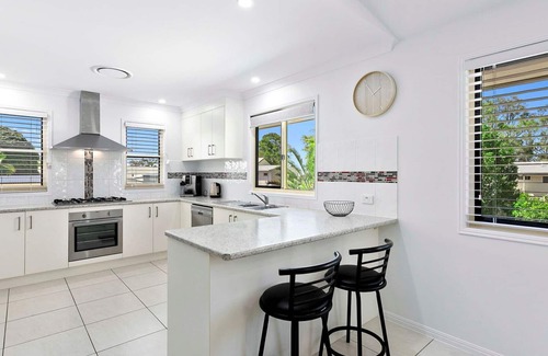 Traviston House | Sandpiper - Premier Holiday Haven