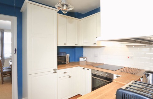 Dartmouth House | SANDQUAY VIEW, family friendly, with a garden in Dartmouth